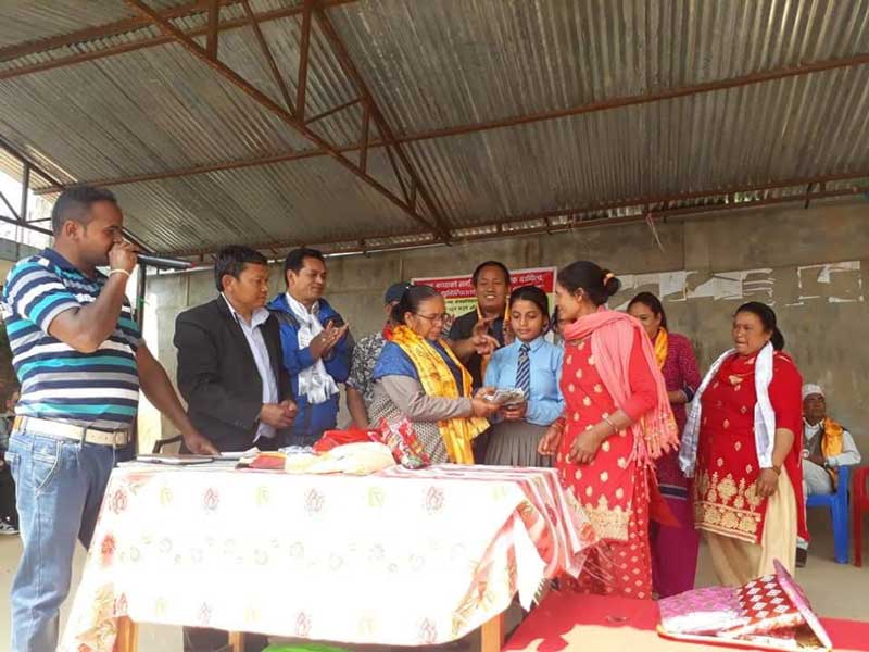 रूद्र-भबानी छात्रवृति वितरण सम्पन्न